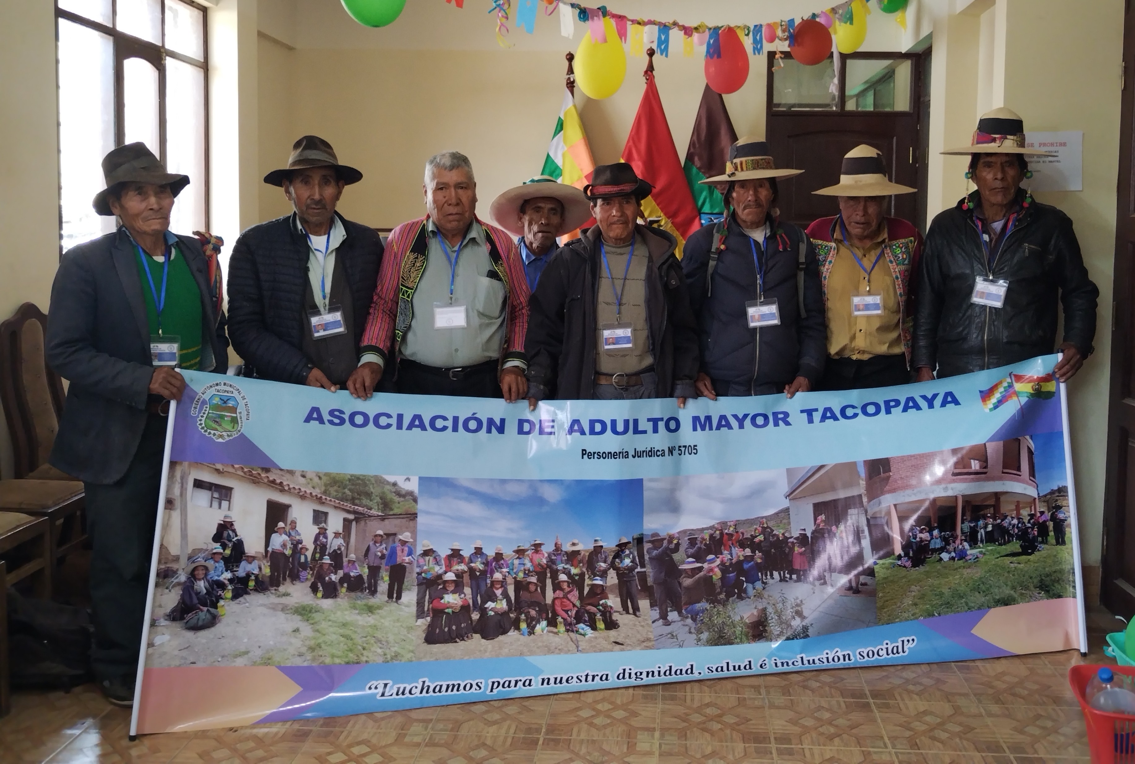 Adultos Mayores de Tacopaya se organizan para defender y exigir el cumplimiento de sus derechos